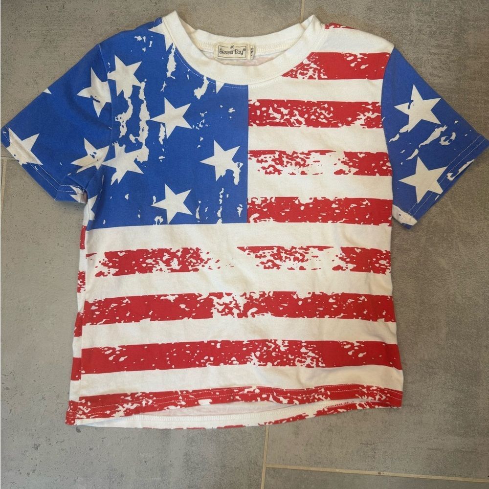 Kids Patriotic Short Sleeve Tee with Distressed Flag Design size 4-6